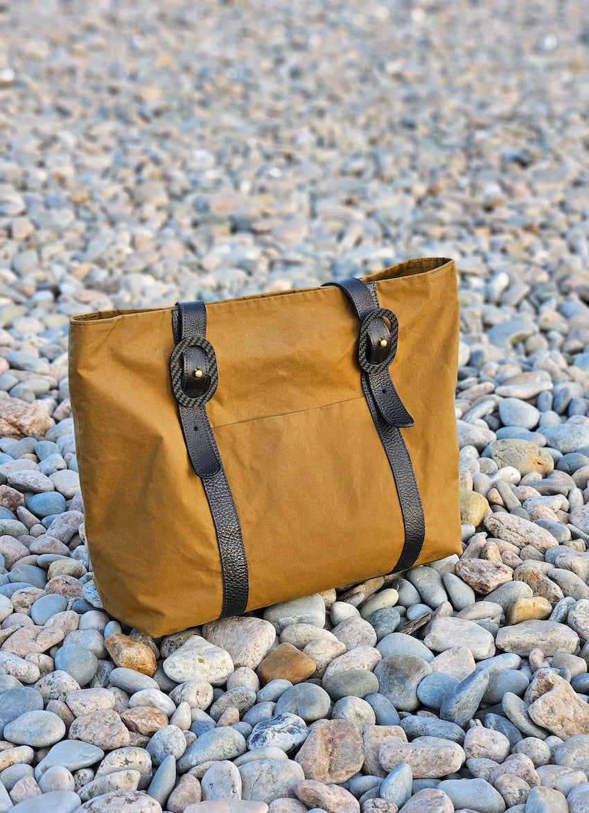 Monica Travel Tote in Waxed Cotton and Leather Army Tan