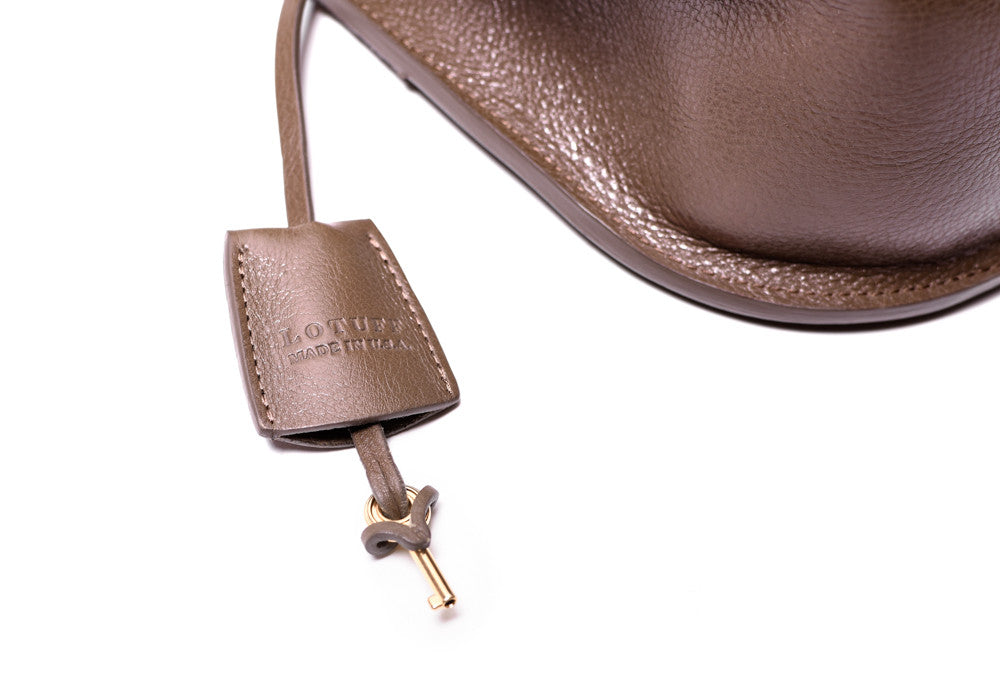 Tassle View of Arc Shoulder Bag Clay-Natural