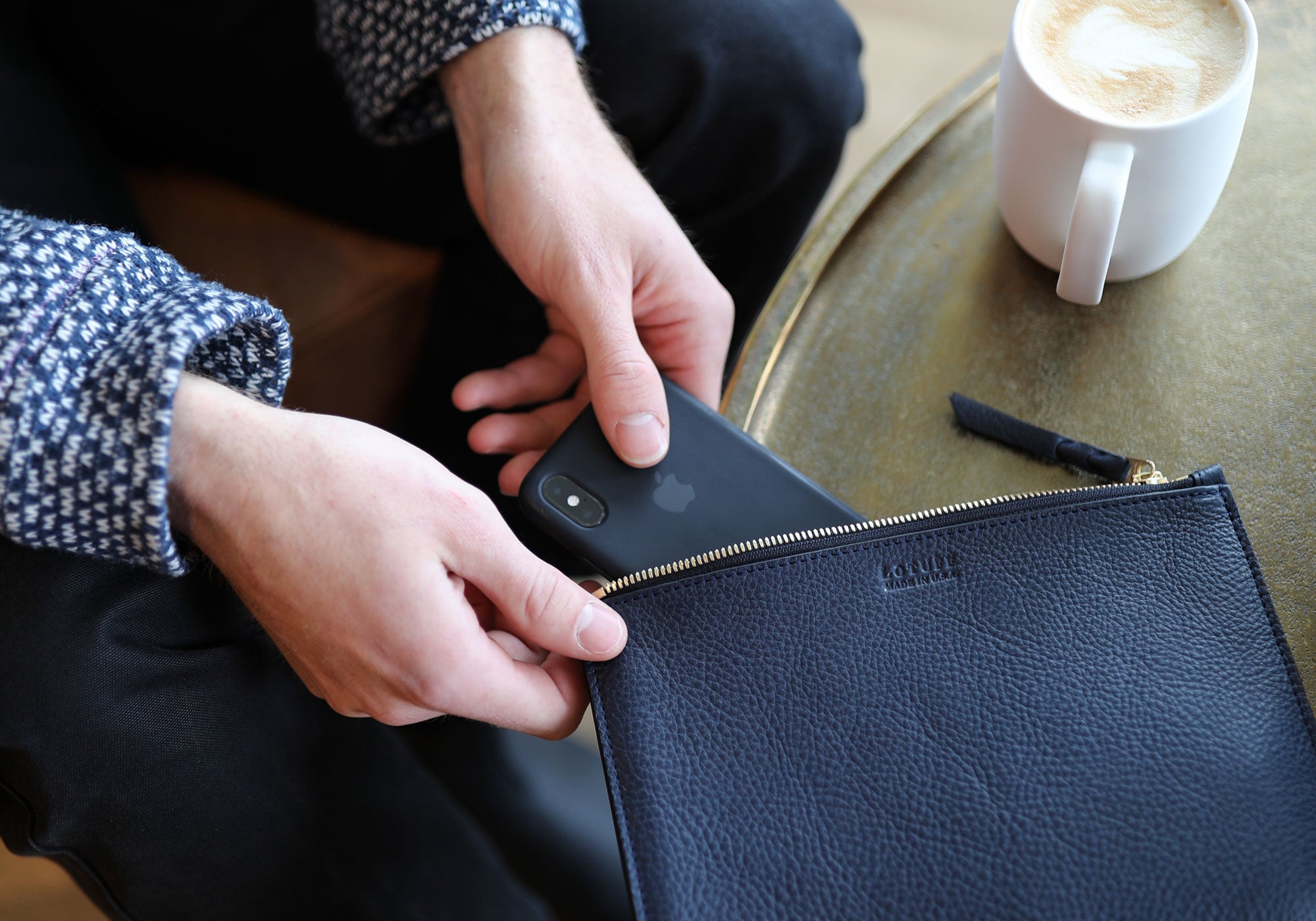 No. 8 Pouch Lifestyle