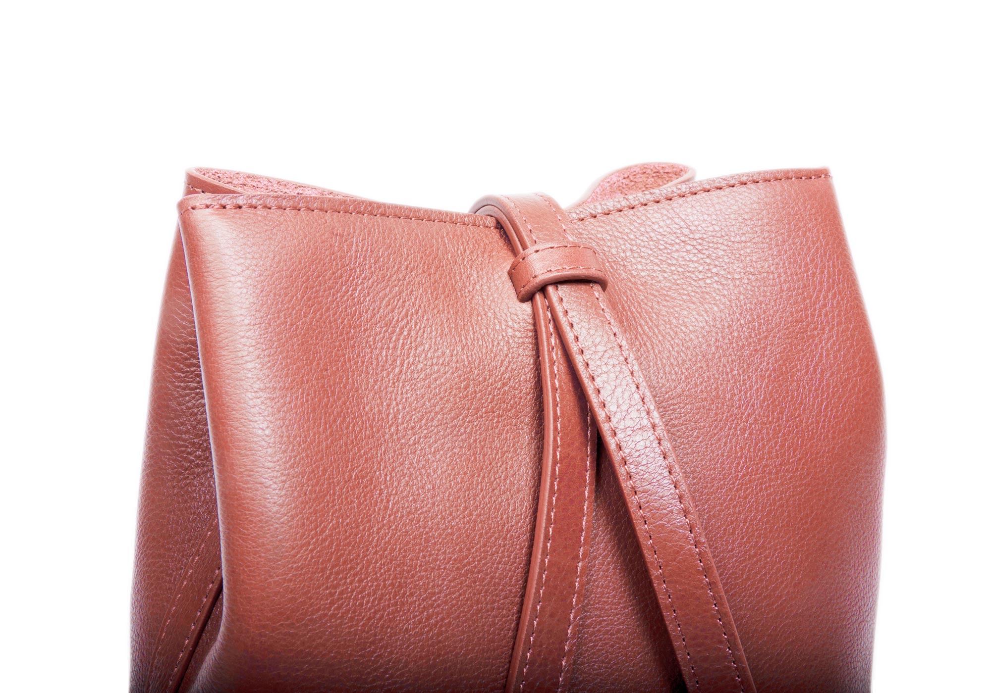 The Mini Sling Backpack Rosewood