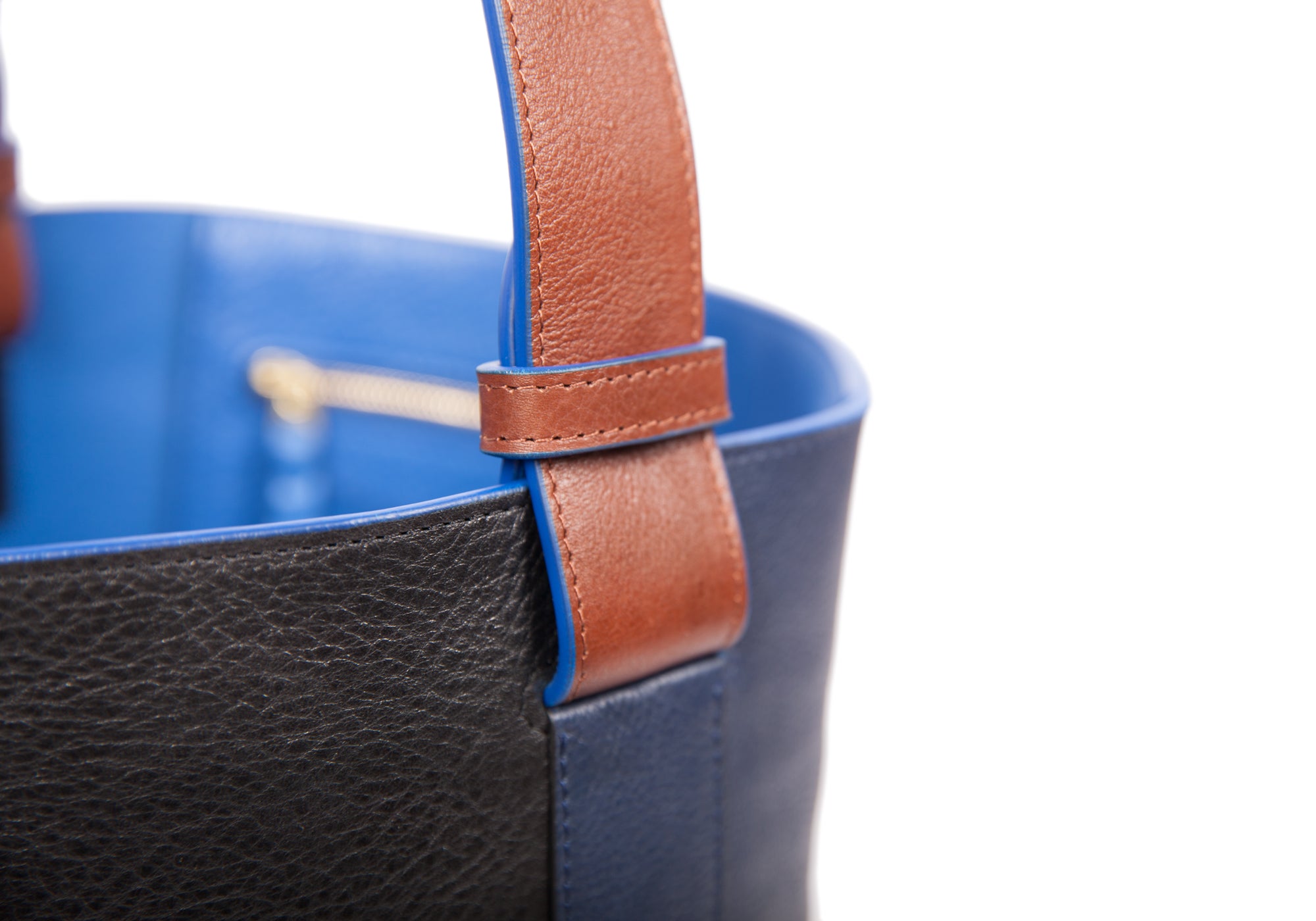 Leather Bucket Shoulder Bag Black-Indigo