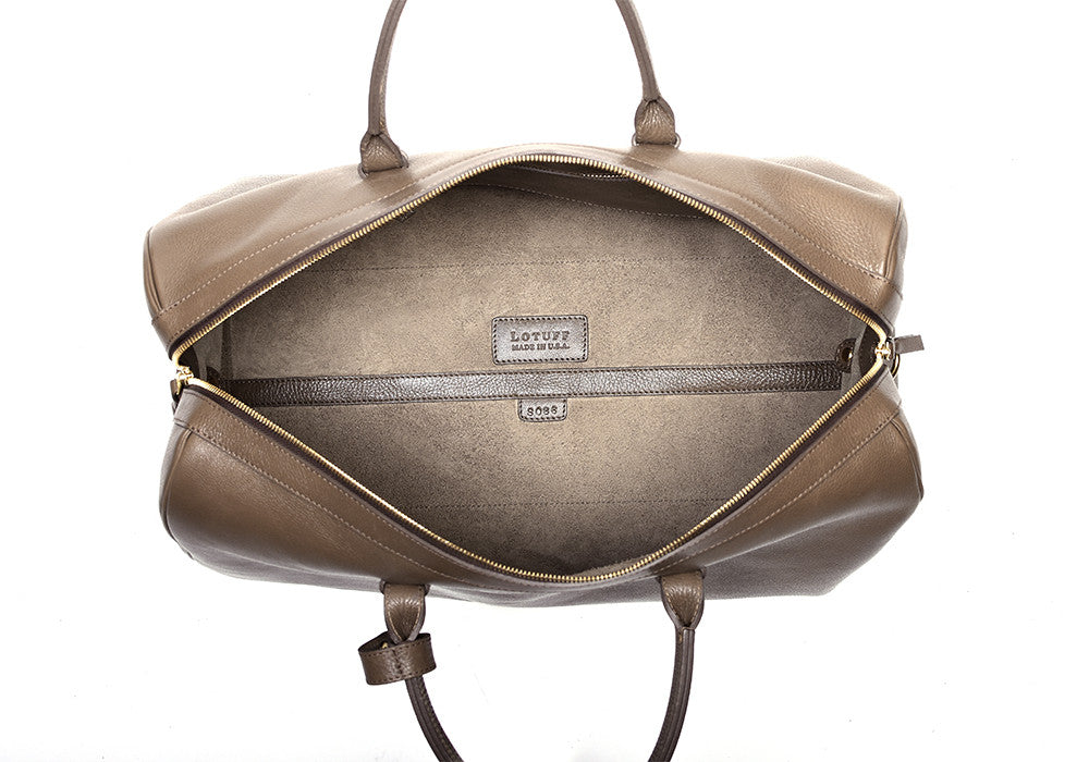 Inner Leather View of No. 10 Weekender Bag Clay