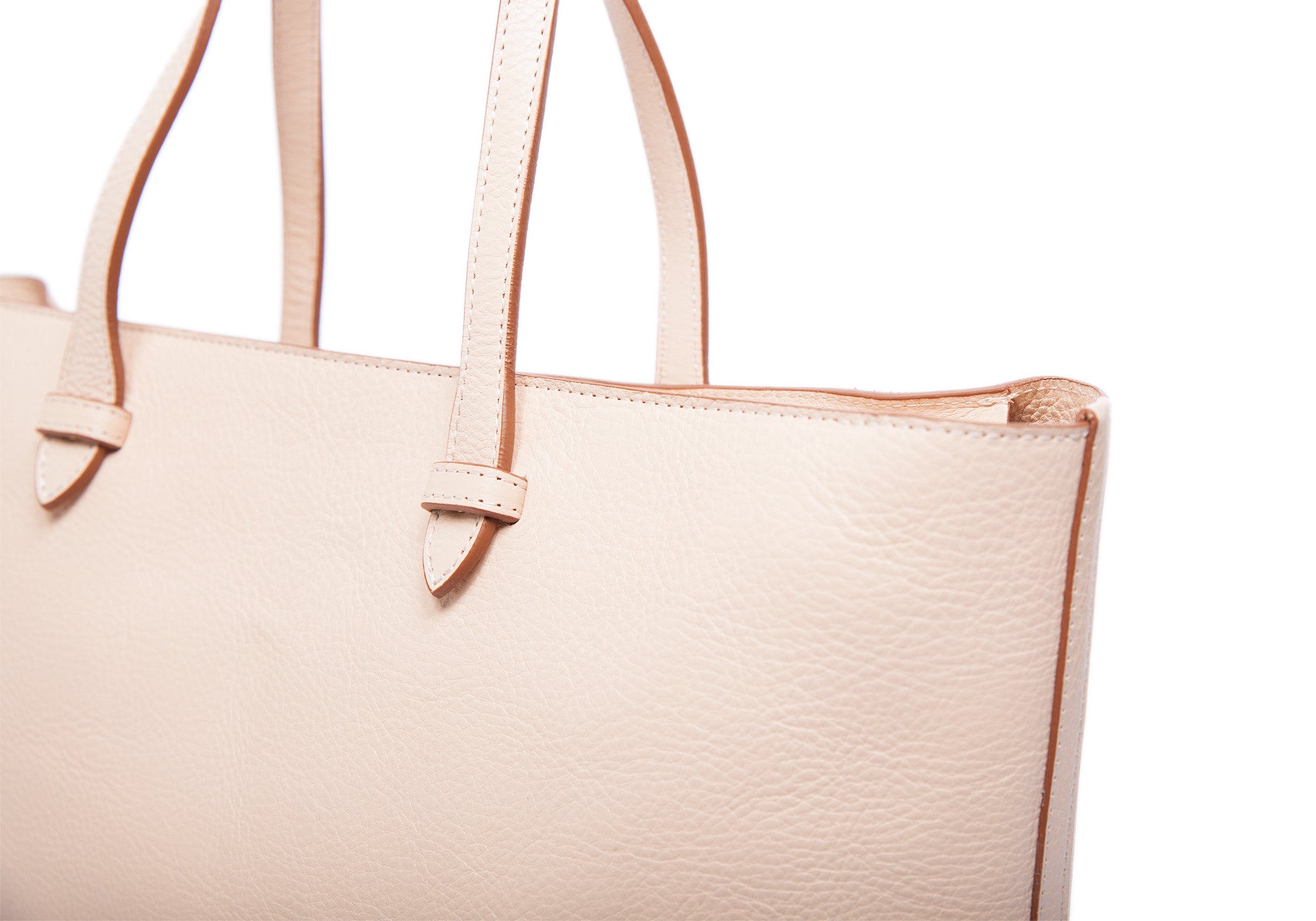 Front Leather View of No. 12 Leather Tote Natural