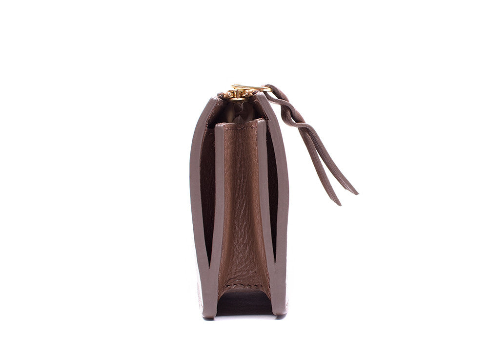 Side View of Tripp Wallet Clay