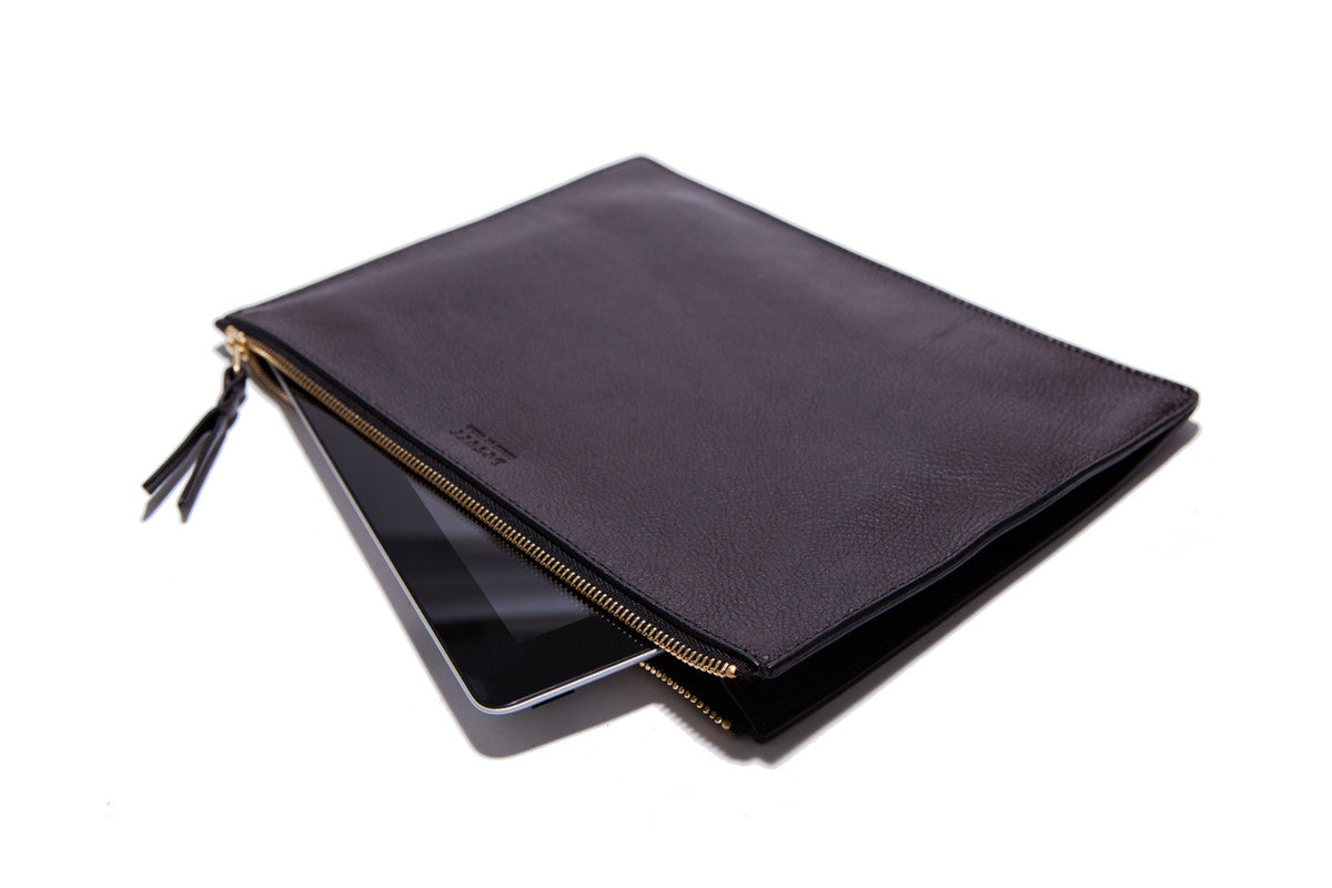 Front Leather View of No. 9 Pouch Chocolate