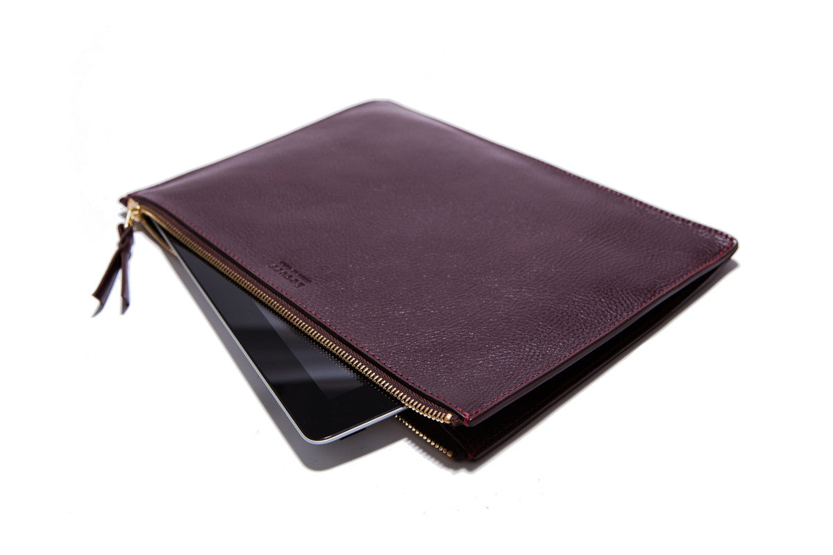 Front Leather View of No. 9 Pouch Cordovan