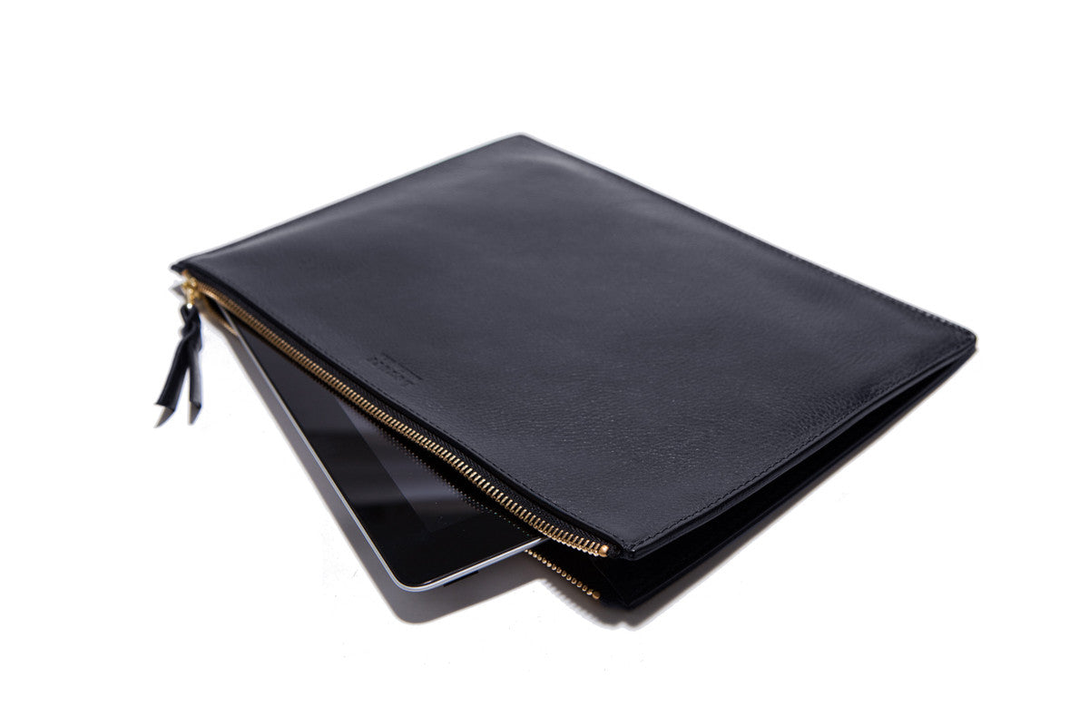 Front Leather View of No. 9 Pouch Navy