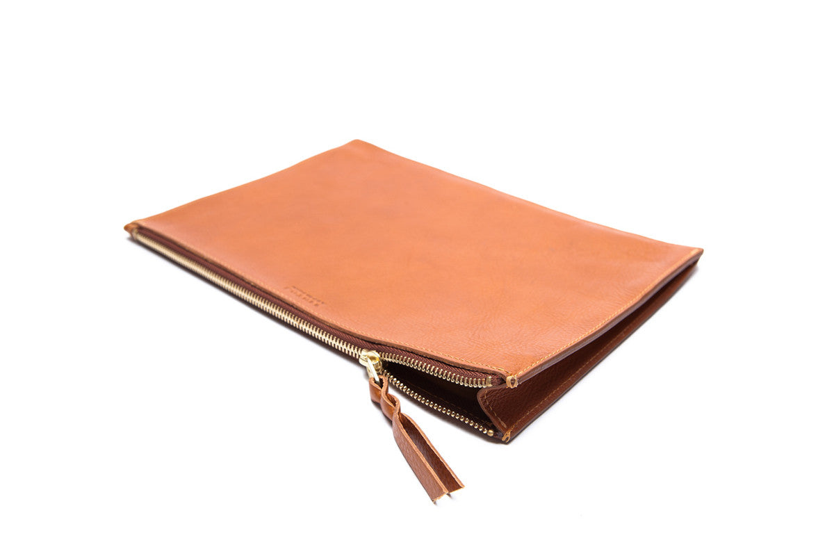 Front Leather View of No. 9 Pouch Tan