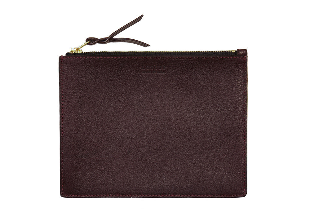 Front Leather View of No. 8 Pouch Cordovan