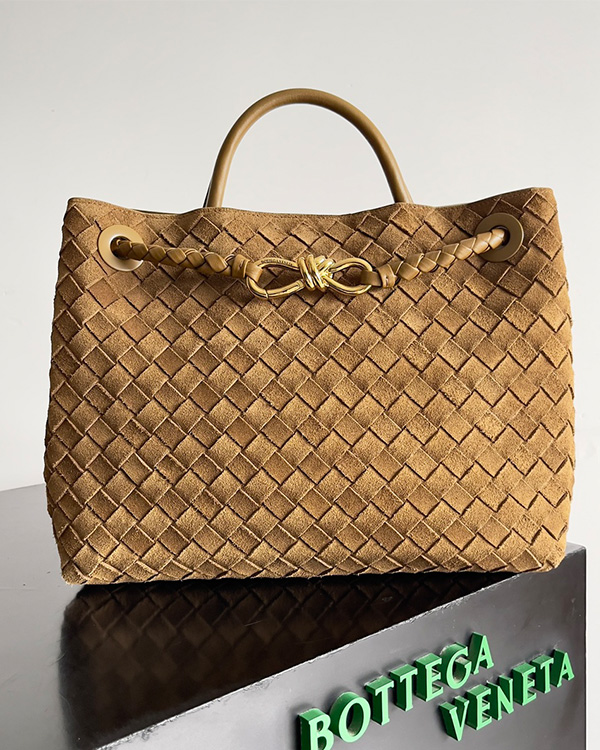 Andiamo woven handbag