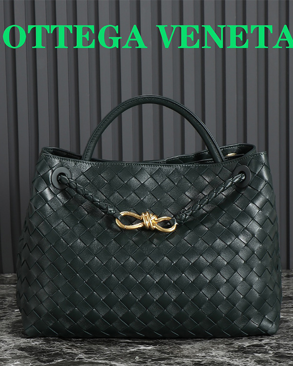 Medium Andiamo diagonal cross bags (Ink green)