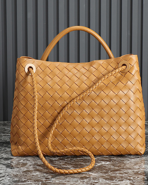 Medium Andiamo diagonal cross bags (Light brown)